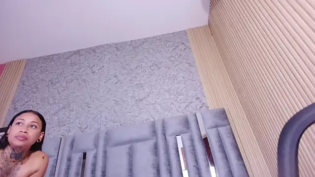 cattaleeyaa - Cattaleeyaa's free webcam - UK Sex Cams