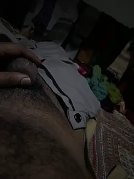 jakaksiaj - Jakaksiaj's free webcam - UK Sex Cams