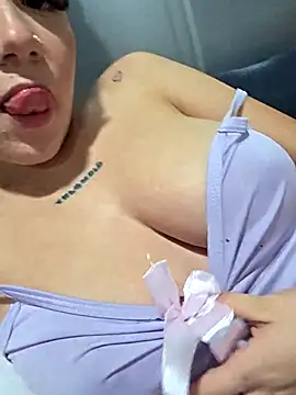 Webcam Model (alaia_princess)  is live.Free join now!