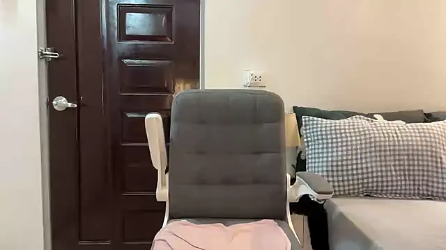 your_sweetnaughty143 (T milf) - Hello Miss Margo