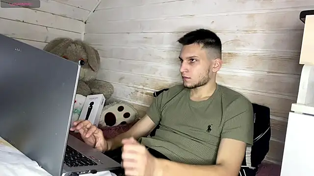 donald_boy (Ask my age) - take off your shorts