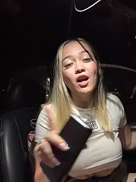 Danielavegax live sex cam