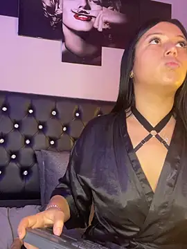 emmabekerr - Emmabekerr's free webcam - UK Sex Cams