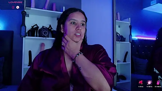 mariagaitan - MariaGaitan's free webcam - UK Sex Cams