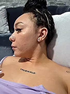 Webcam Model (alaia_princess)  is live.Free join now!