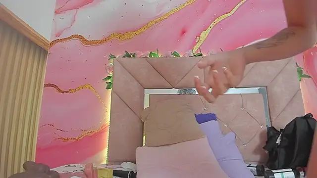 taylor__cooper - Taylor__cooper's free webcam - UK Sex Cams