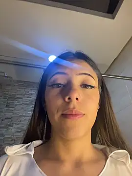 sophi_rae - Sophi_rae's free webcam - UK Sex Cams