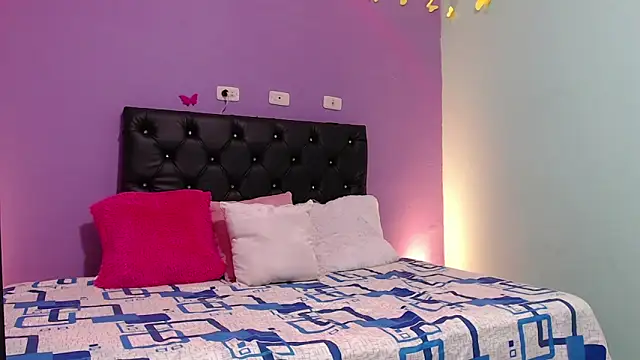 saraa_ramirez - Saraa_ramirez's free webcam - UK Sex Cams