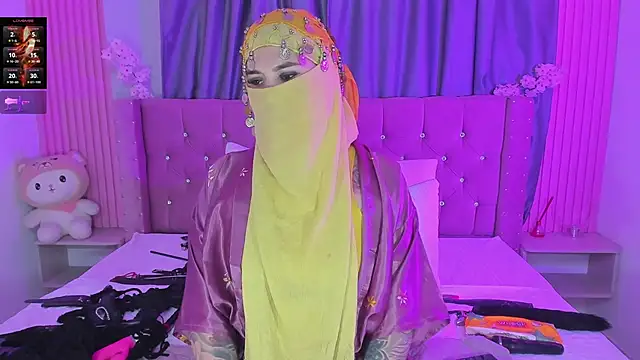 nayla-mouna - Nayla-Mouna's free webcam - UK Sex Cams