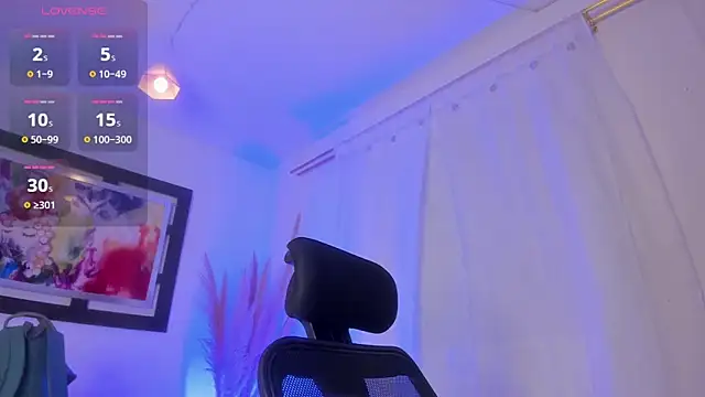 ravyn_rouge - Ravyn_Rouge's free webcam