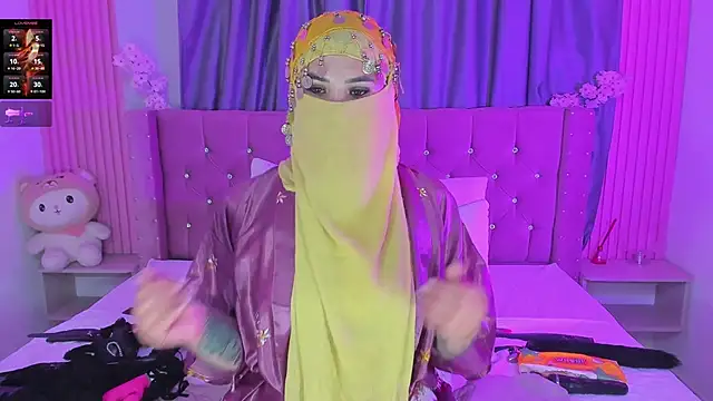 nayla-mouna - Nayla-Mouna's free webcam