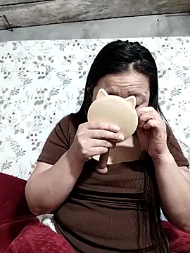 zhen-zo - Zhen-zo's free webcam