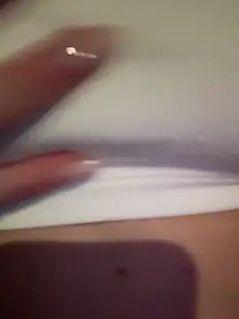 lunagirl13 live cam profile