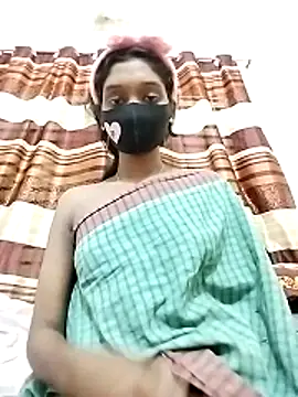 urmi-2 (F young) - 🫦🫦🫦 nude dans 🦸🦸🦸🦸