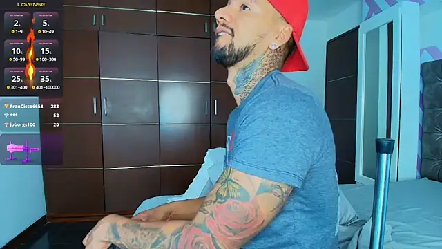 Valentiinoss's live cam