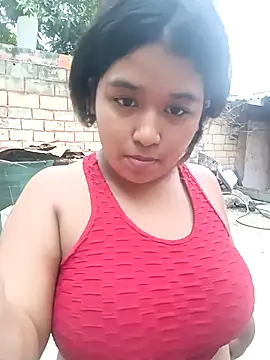 emi_li82 (F teen) - Me masturbo con el dildo