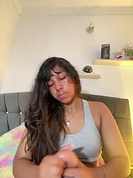 Webcam Model (THALIA_EF)  is live.Free join now!