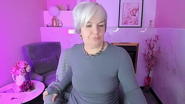 CarmenSoft live sex cam