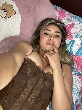 sweetlove- - Sweetlove-'s free webcam - UK Sex Cams