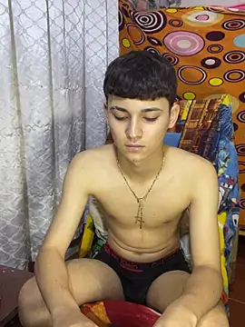 artursmith (M twink) - Show cum