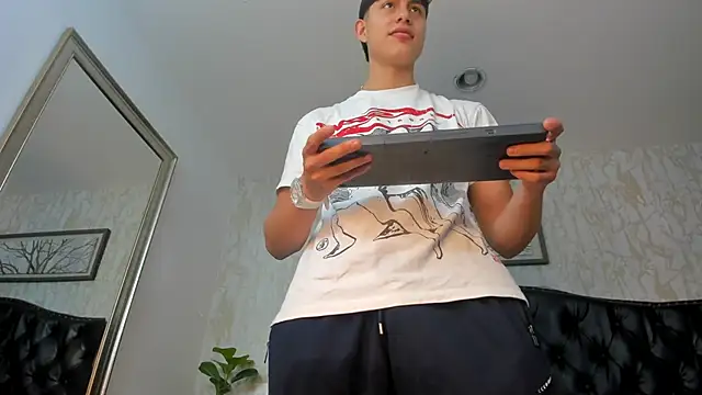 Lander_Cruz live cam