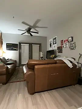 ash10alex live sex cam