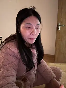 xiiuuff18 - Xiiuuff18's free webcam - UK Sex Cams