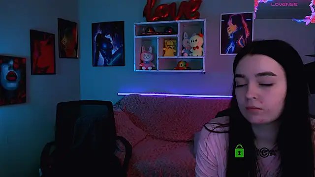 monica_xcx - Monica_xcx's free webcam - UK Sex Cams