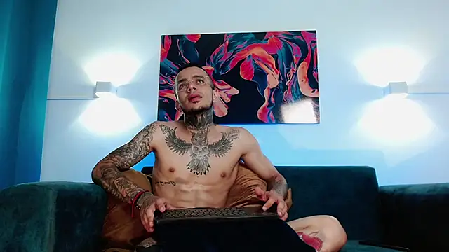 dominicparkerr - DominicParkerr's free webcam - UK Sex Cams