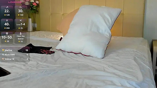 valerie_woods - Valerie_Woods's free webcam - UK Sex Cams