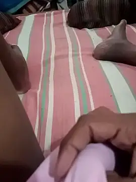 Aash_Slave_Boy live sex cam