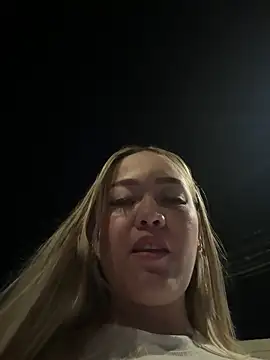 Danielavegax live sex cam