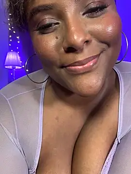 dianabrownxx - DianaBrownXX's free webcam - UK Sex Cams