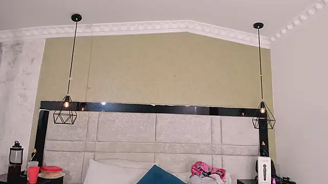 kimcosseyy - KimCosseyy's free webcam