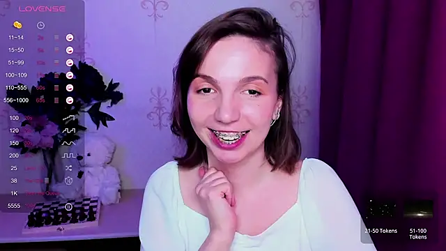 kindhazelhere_ - KindHazelHere_'s free webcam - UK Sex Cams