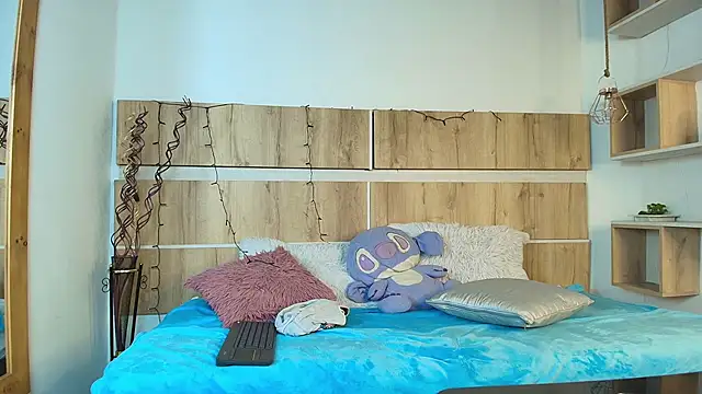 rapthalia_ - Rapthalia_'s free webcam - UK Sex Cams