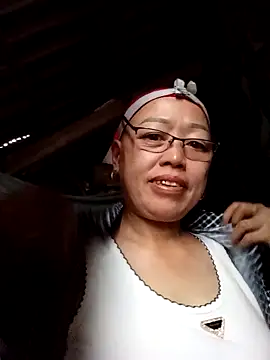 agnes-baby - Agnes-baby's free webcam