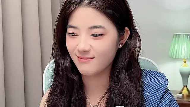 美女Nicole20266在线直播