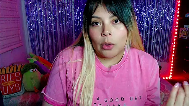 EllieMoonX live sex cam