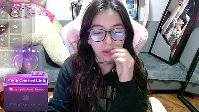 maggie_fox3 - Maggie_Fox3's free webcam