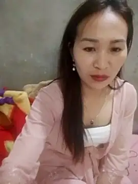 thobaby112 - Thobaby112's free webcam - UK Sex Cams