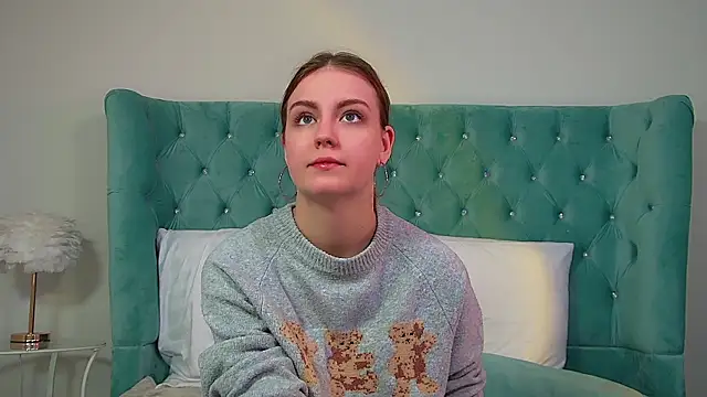 sofiasarvain - SofiaSarvain's free webcam - UK Sex Cams