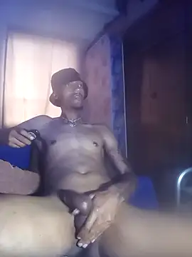 zaddybigdee - ZaddyBigDee's free webcam - UK Sex Cams