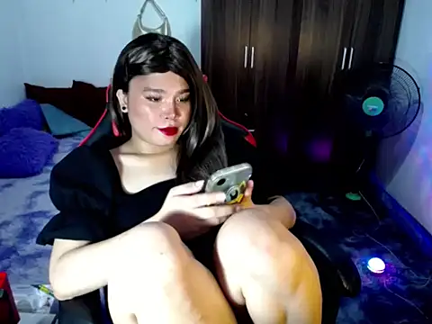 sofiathe1st - Sofiathe1st's free webcam - UK Sex Cams