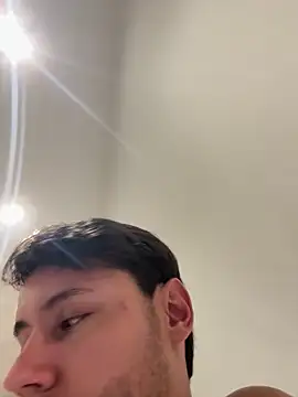 RicoValen live sex cam