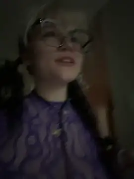 Cutiepiespanks live cam profile