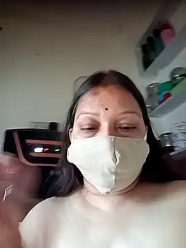 naughtymadam - Naughtymadam's free webcam - UK Sex Cams