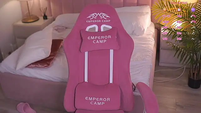 millimouse (F teen) - 🌸naked dildo ride