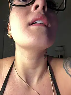 gabymejiaa (F young) - fingers in the pussy+cum