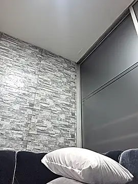 Webcam Model (alaia_princess)  is live.Free join now!